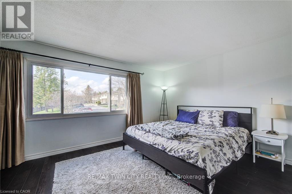 27 - 15 GREEN VALLEY DRIVE, Kitchener, Ontario, N2P1K7 — Photo 25