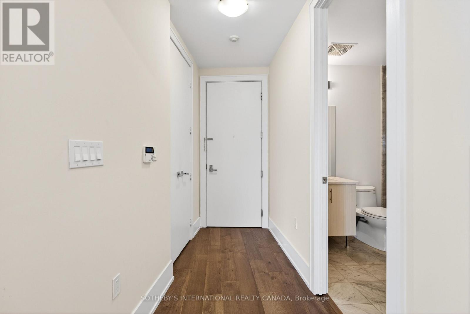 701 - 29 QUEENS QUAY E, Toronto (Waterfront Communities), Ontario, M5E0A4 — Photo 10