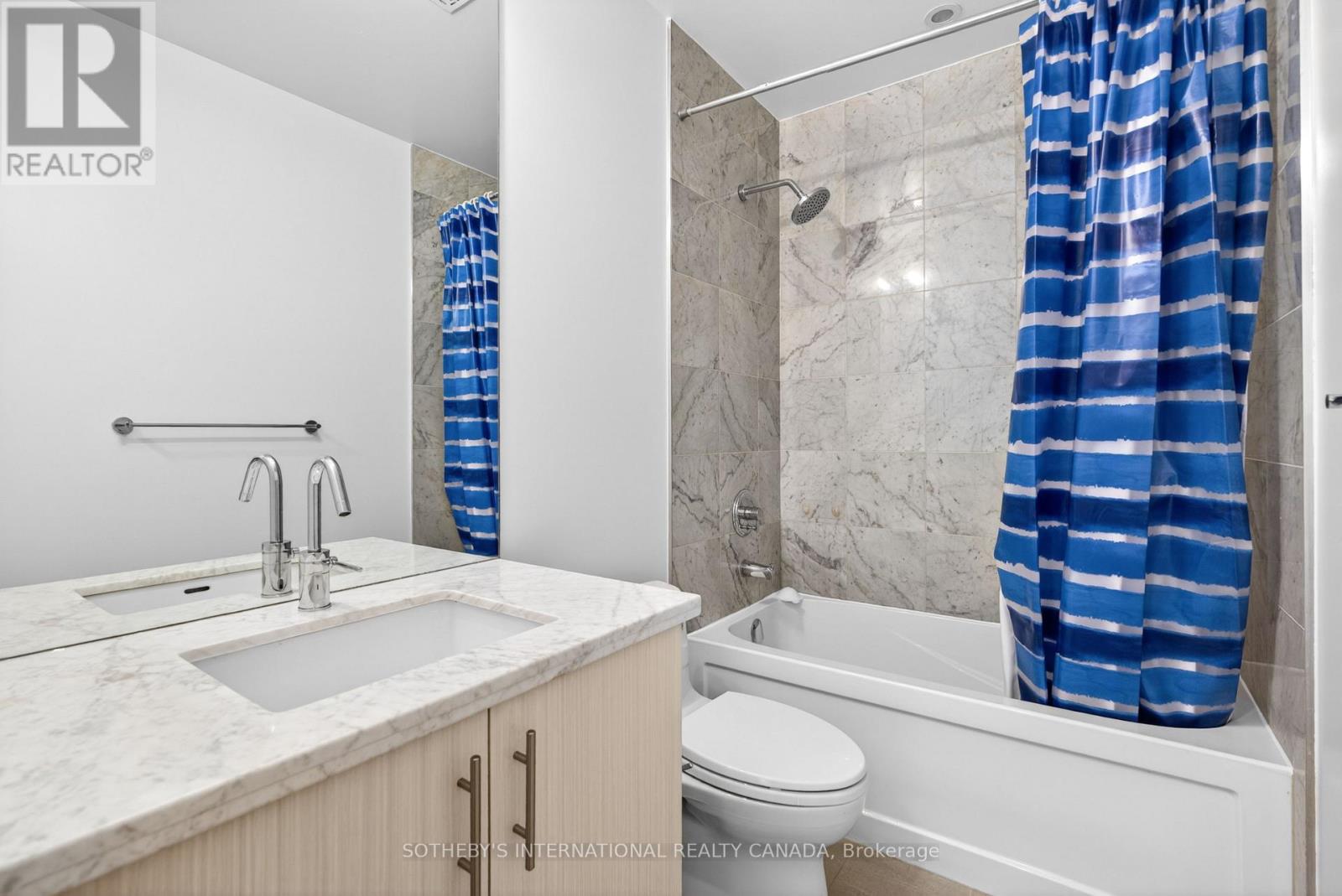 701 - 29 QUEENS QUAY E, Toronto (Waterfront Communities), Ontario, M5E0A4 — Photo 24