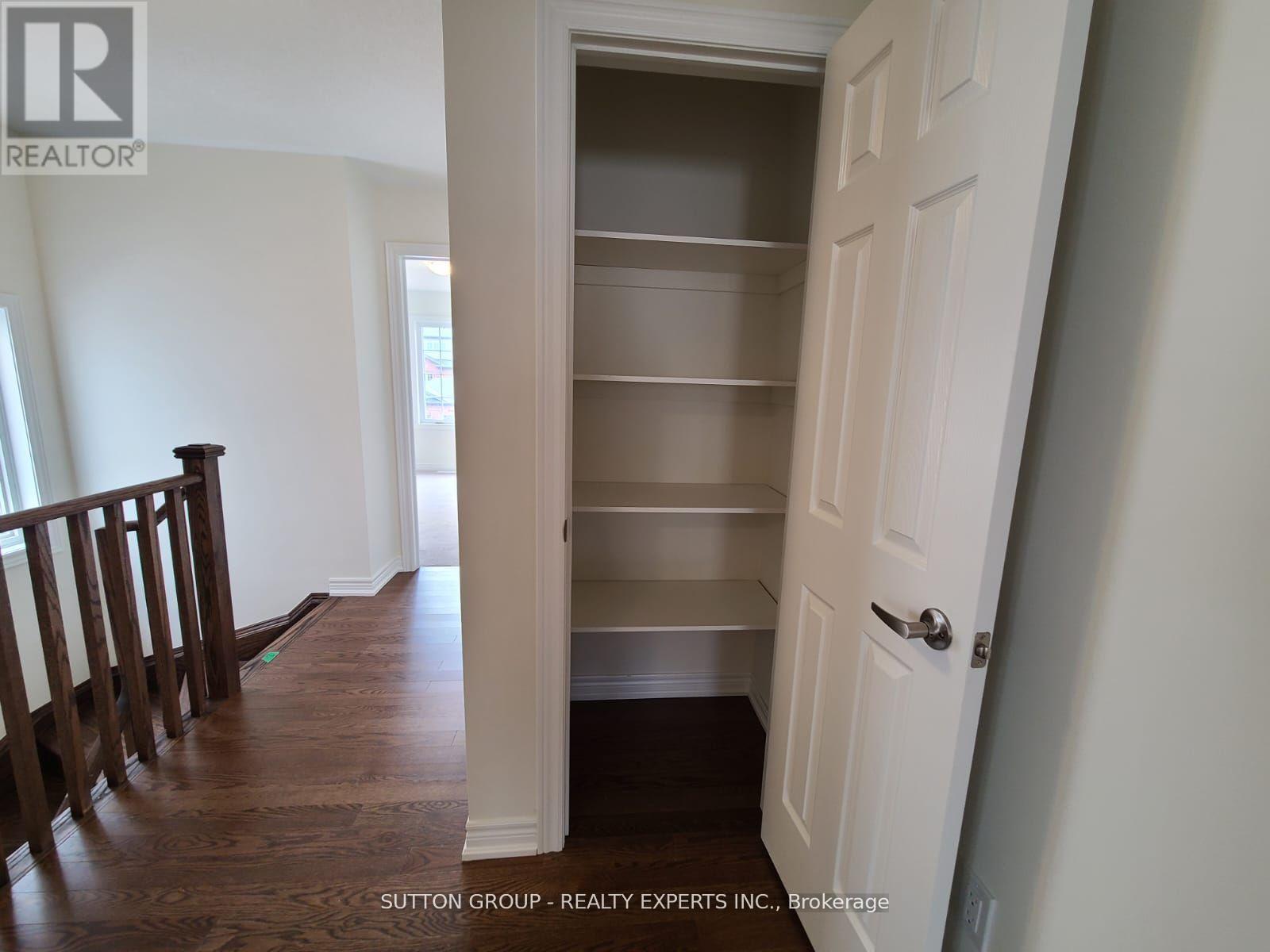 130 ICE PALACE CRESCENT, Oshawa (Windfields), Ontario, L1H7K4 — Photo 13