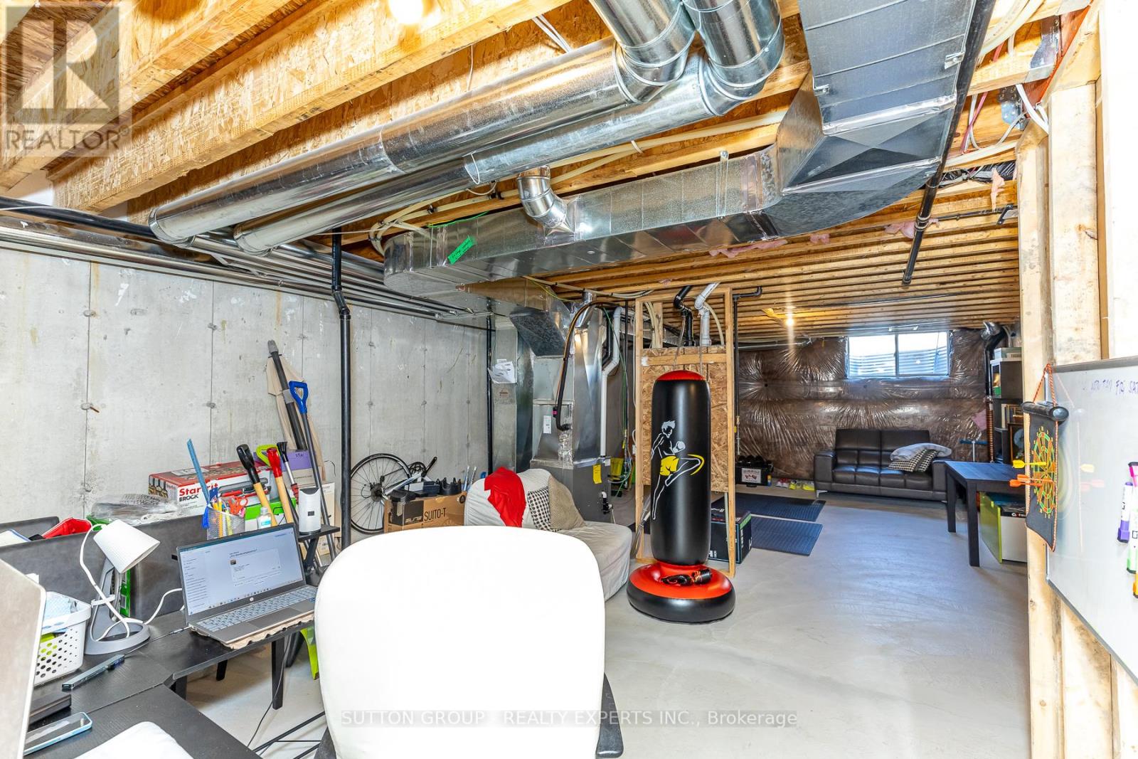 130 ICE PALACE CRESCENT, Oshawa (Windfields), Ontario, L1H7K4 — Photo 44