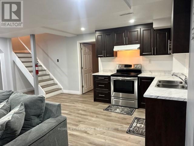 16 COCHRANE AVENUE, Brampton (Heart Lake East), Ontario, L6Z4J4 — Photo 26