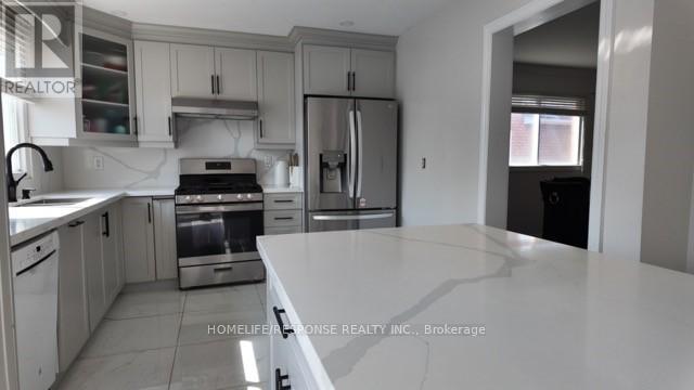 16 COCHRANE AVENUE, Brampton (Heart Lake East), Ontario, L6Z4J4 — Photo 8
