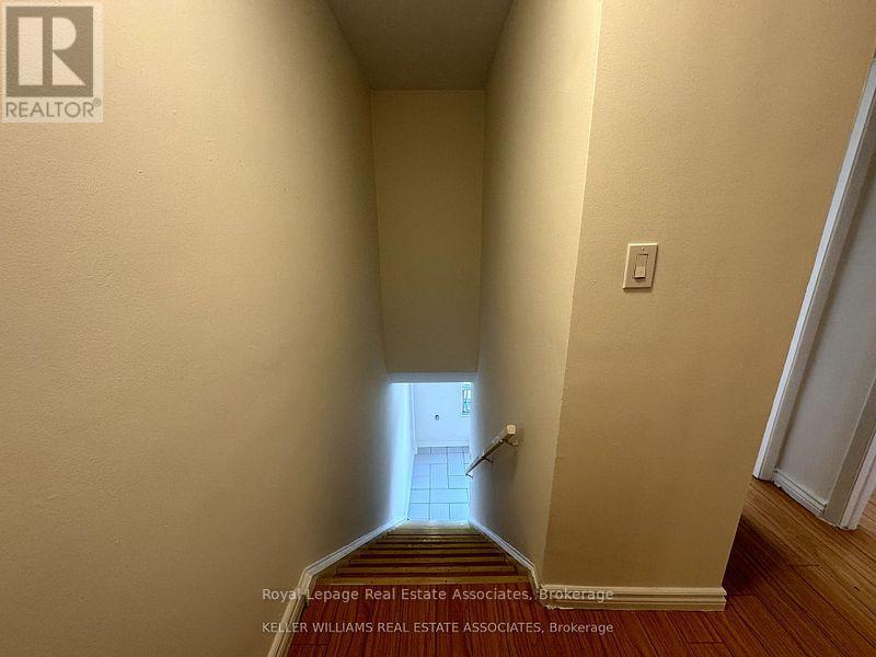 1 - 3071 HURONTARIO STREET, Mississauga (Cooksville), Ontario, L5A4E4 — Photo 4