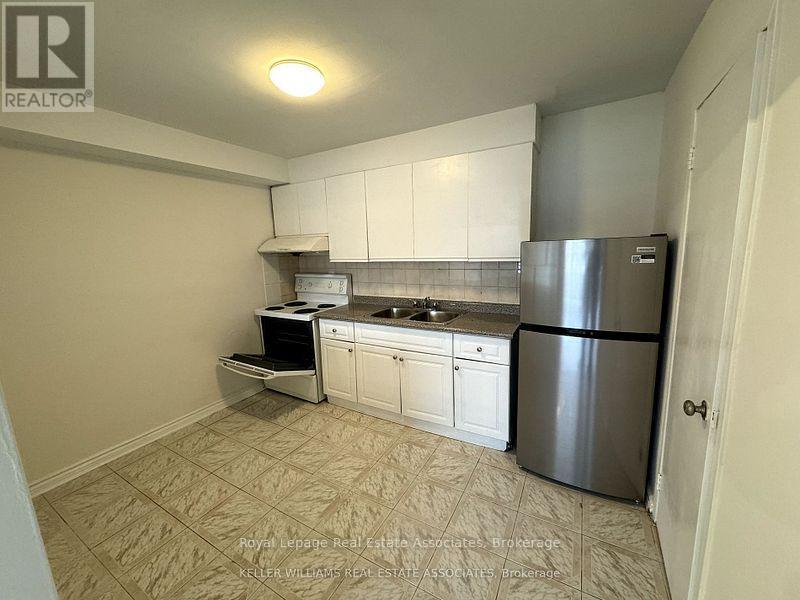 1 - 3071 HURONTARIO STREET, Mississauga (Cooksville), Ontario, L5A4E4 — Photo 5