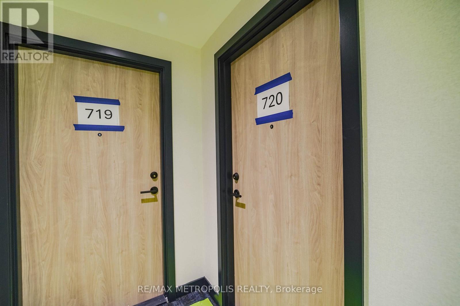 720 - 801 THE QUEENSWAY, Toronto (Stonegate-Queensway), Ontario, M6N1K8 — Photo 8