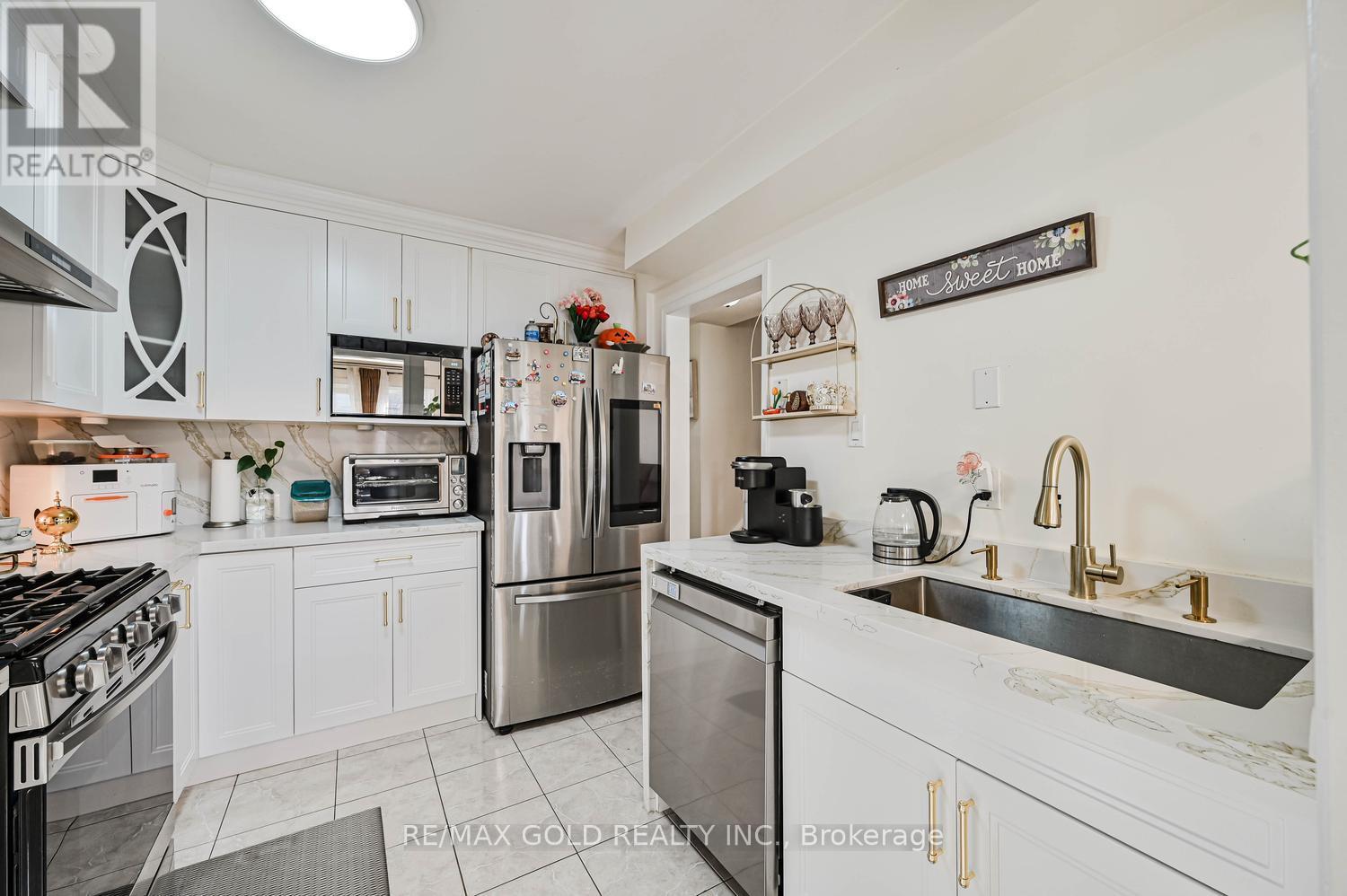 30 WICKSTEAD COURT, Brampton (Sandringham-Wellington), Ontario, L6R1N8 — Photo 11