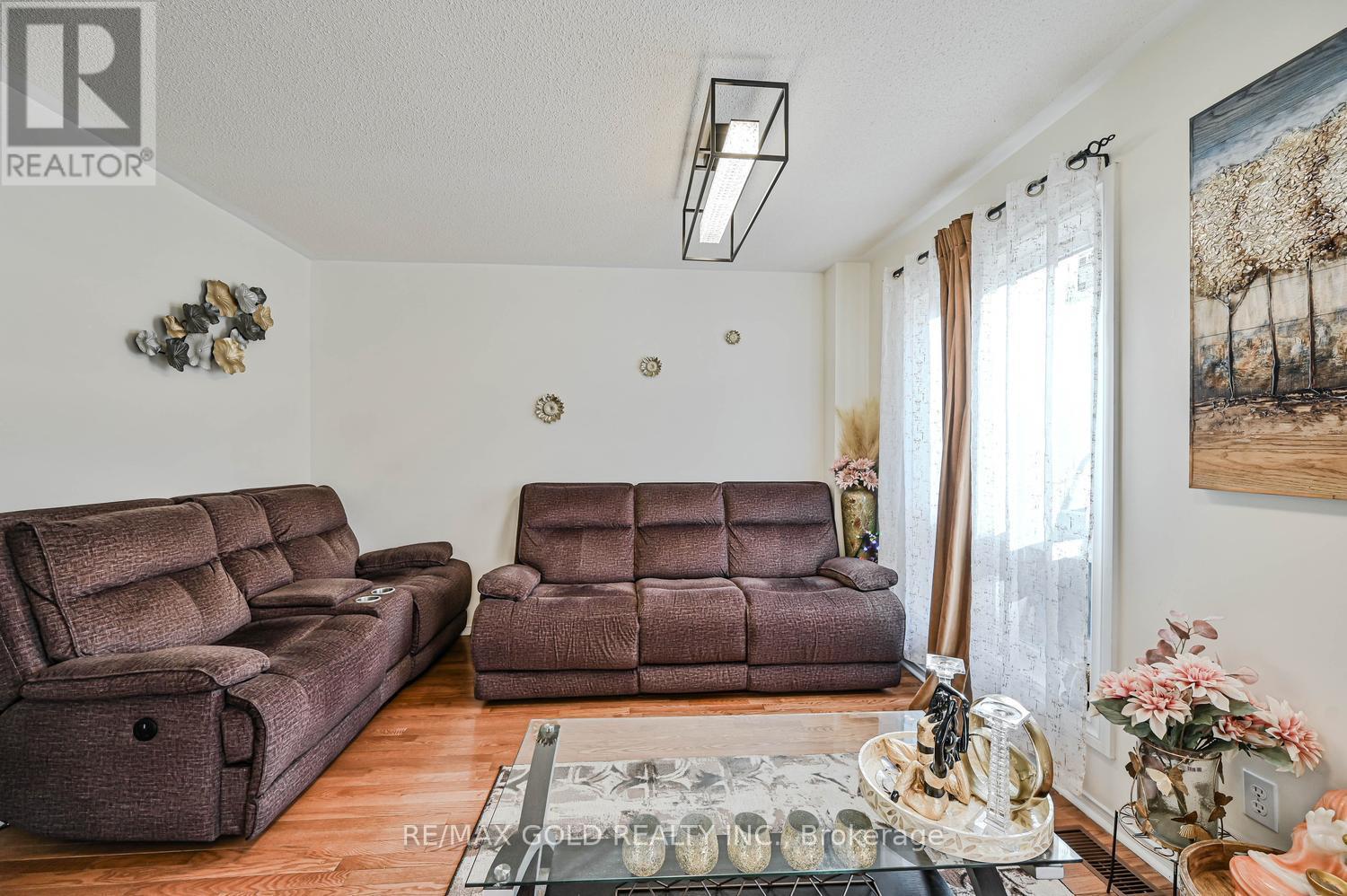 30 WICKSTEAD COURT, Brampton (Sandringham-Wellington), Ontario, L6R1N8 — Photo 18