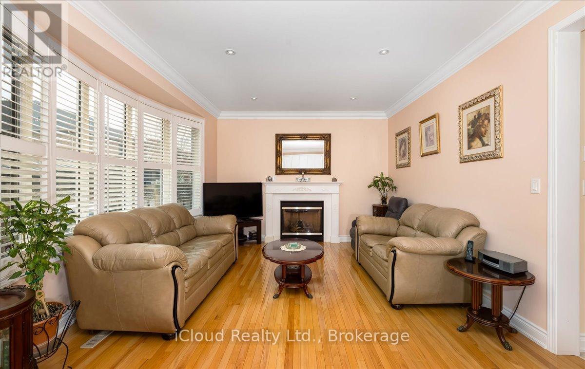 625 LAUGHREN CRESCENT, Milton (CO Coates), Ontario, L9T0G6 — Photo 24