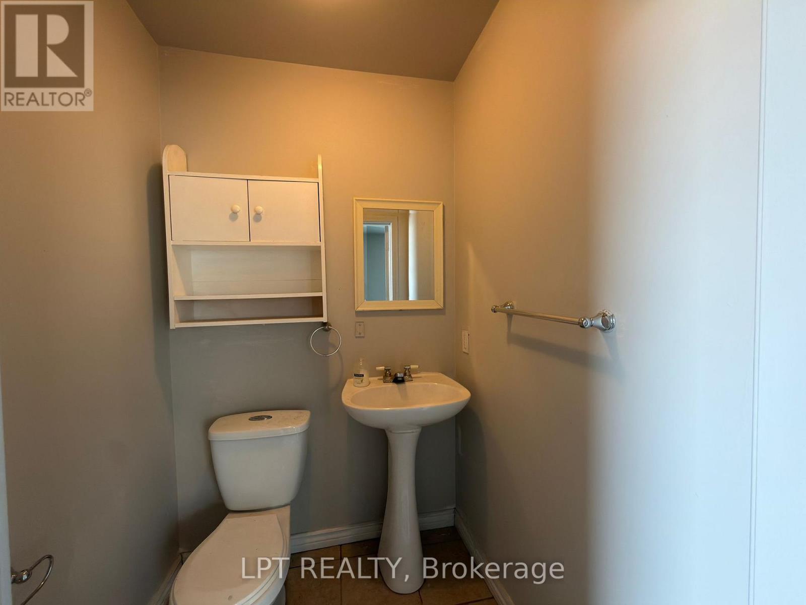 37 ELIZABETH STREET N, Brampton (Downtown Brampton), Ontario, L6X1S3 — Photo 5