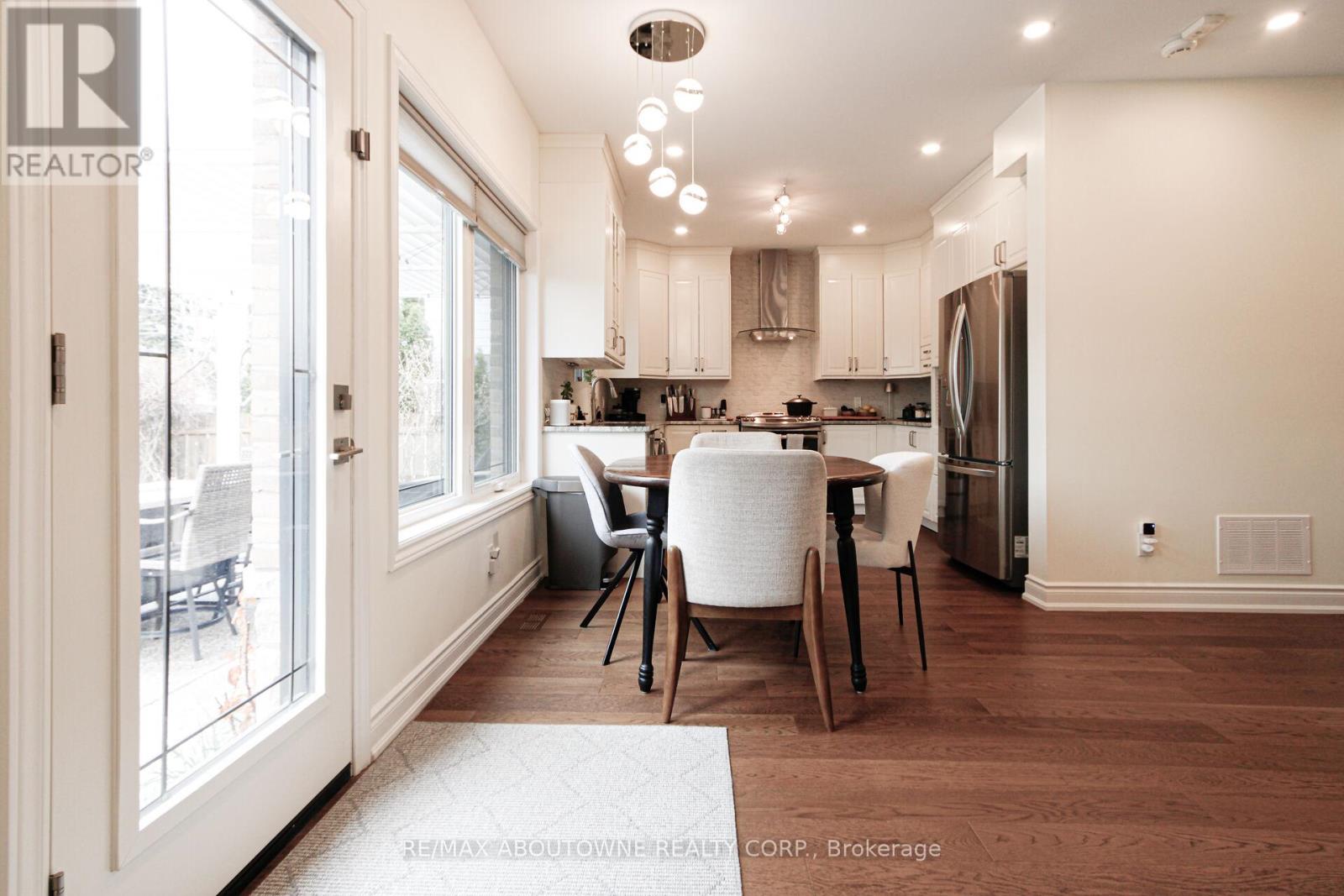 3301 NADINE CRESCENT, Mississauga (Mississauga Valleys), Ontario, L5A3L4 — Photo 12