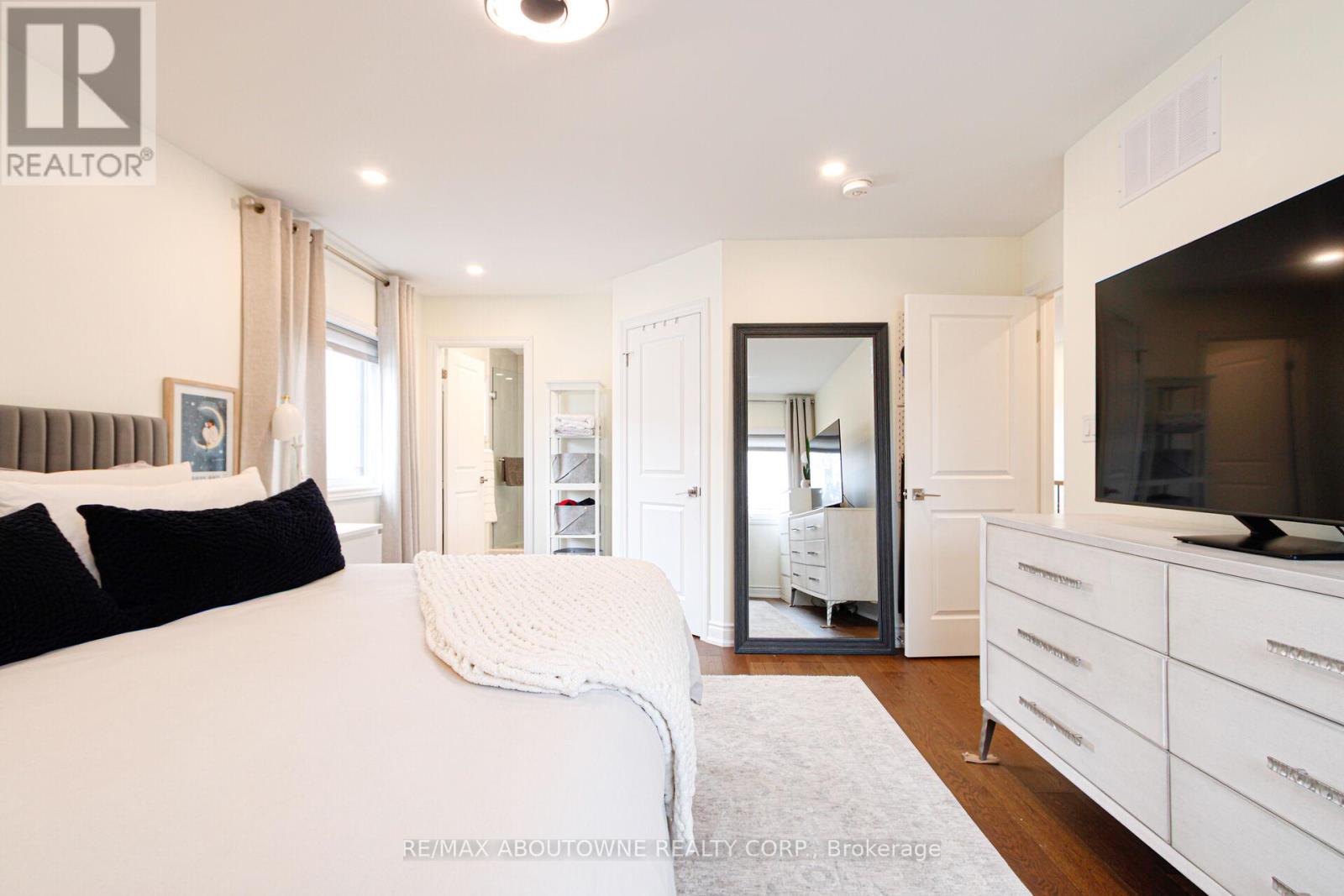 3301 NADINE CRESCENT, Mississauga (Mississauga Valleys), Ontario, L5A3L4 — Photo 23