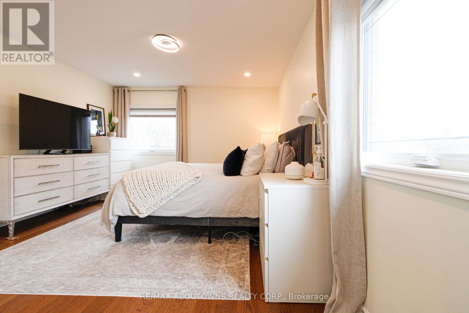 3301 NADINE CRESCENT, Mississauga (Mississauga Valleys), Ontario, L5A3L4 — Photo 24