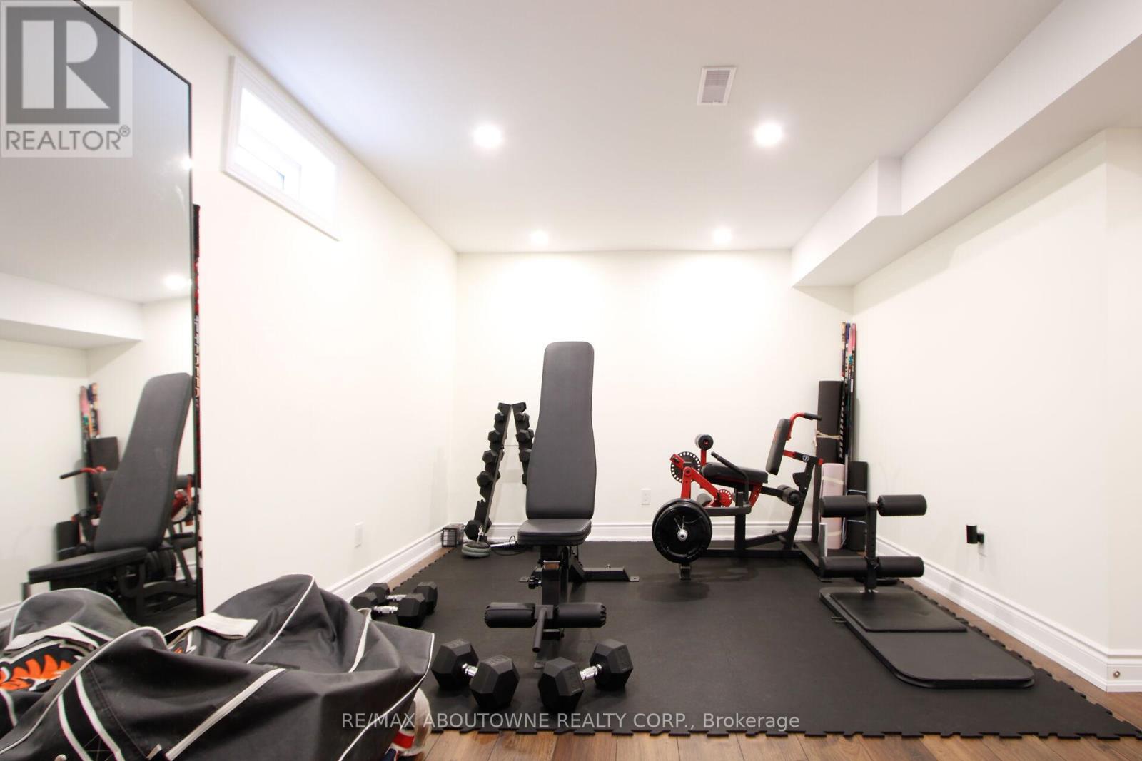 3301 NADINE CRESCENT, Mississauga (Mississauga Valleys), Ontario, L5A3L4 — Photo 32