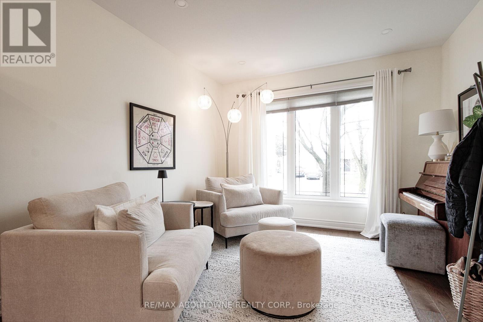 3301 NADINE CRESCENT, Mississauga (Mississauga Valleys), Ontario, L5A3L4 — Photo 5