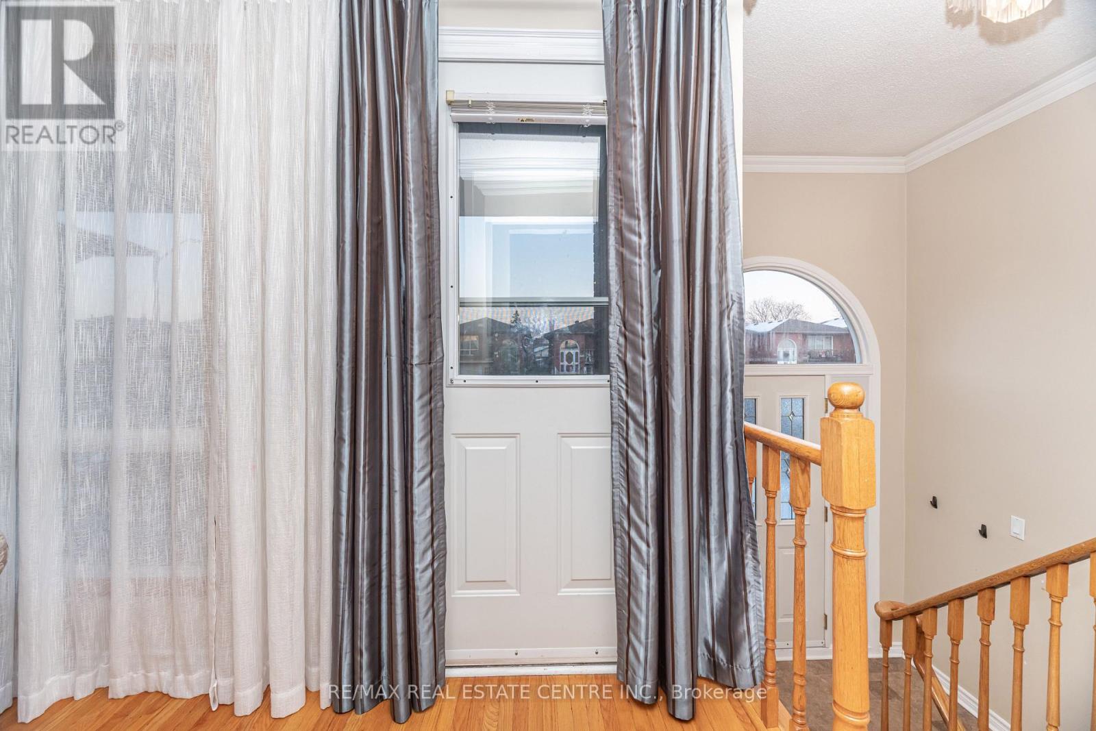 4262 POLTAVA CRESCENT, Mississauga (Rathwood), Ontario, L4W3C2 — Photo 14