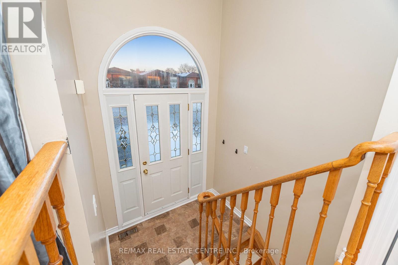 4262 POLTAVA CRESCENT, Mississauga (Rathwood), Ontario, L4W3C2 — Photo 4