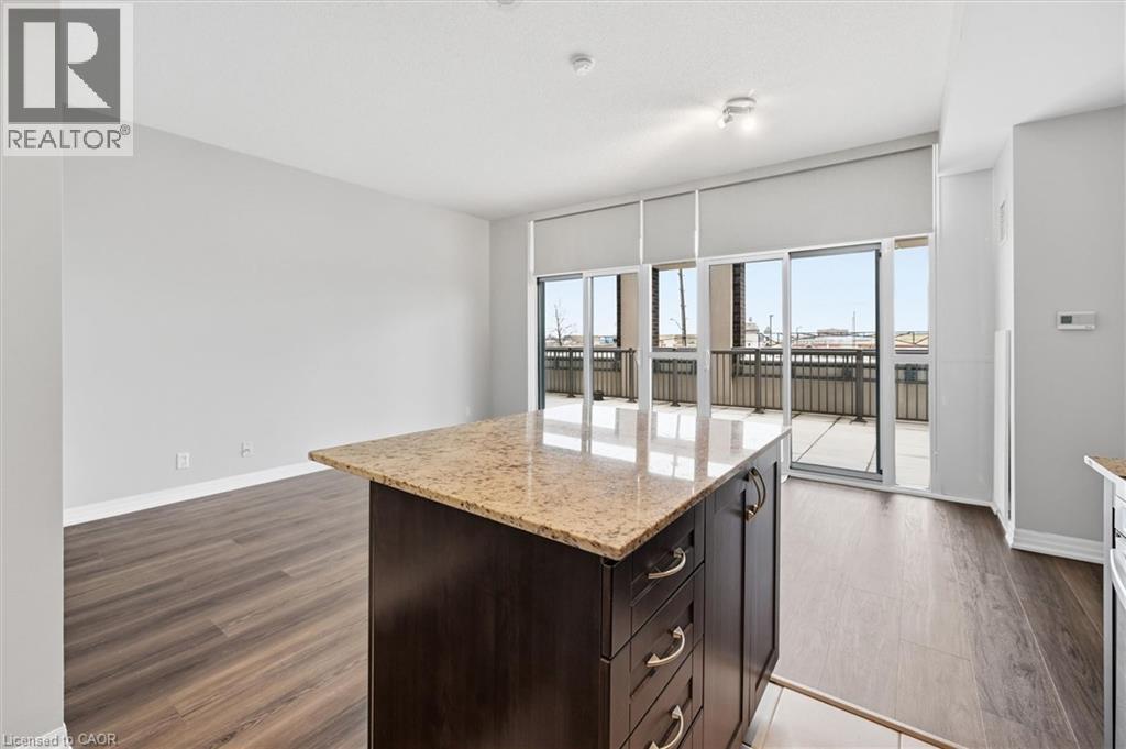 1940 IRONSTONE Drive Unit# 219, Burlington, Ontario, L7L0E4 — Photo 11