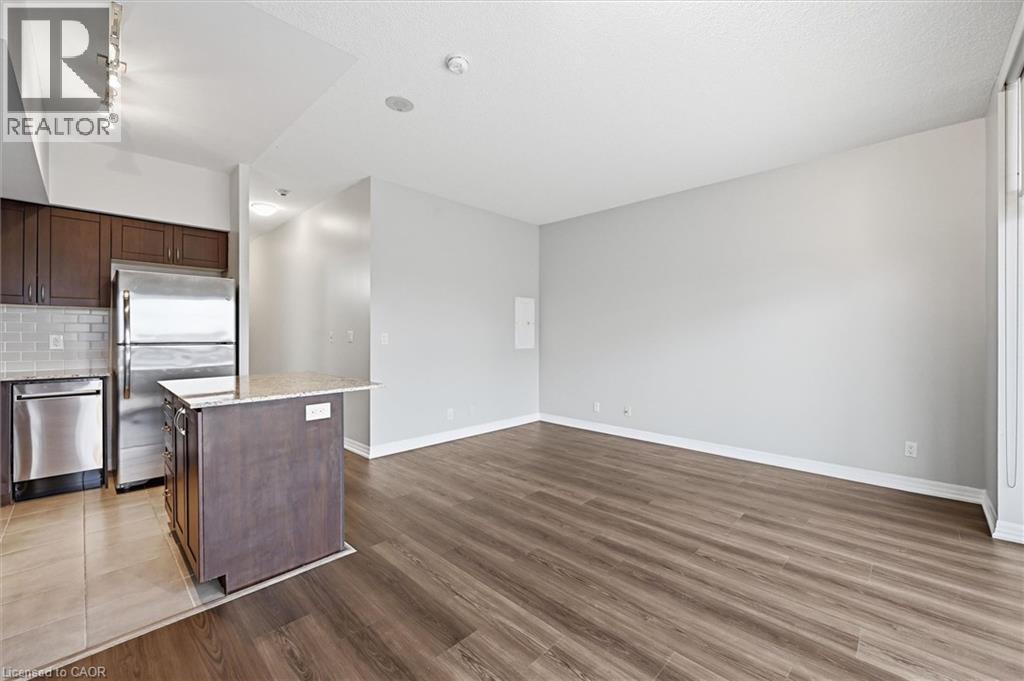 1940 IRONSTONE Drive Unit# 219, Burlington, Ontario, L7L0E4 — Photo 12