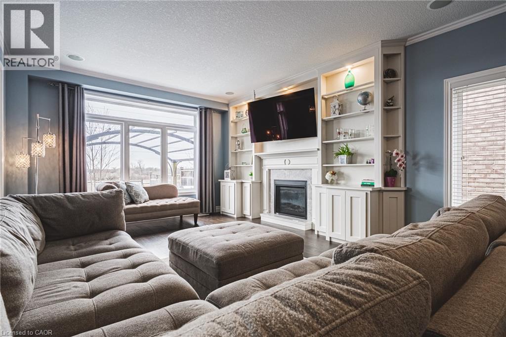154 KEYSTONE Crescent, Stoney Creek, Ontario, L0R1P0 — Photo 12
