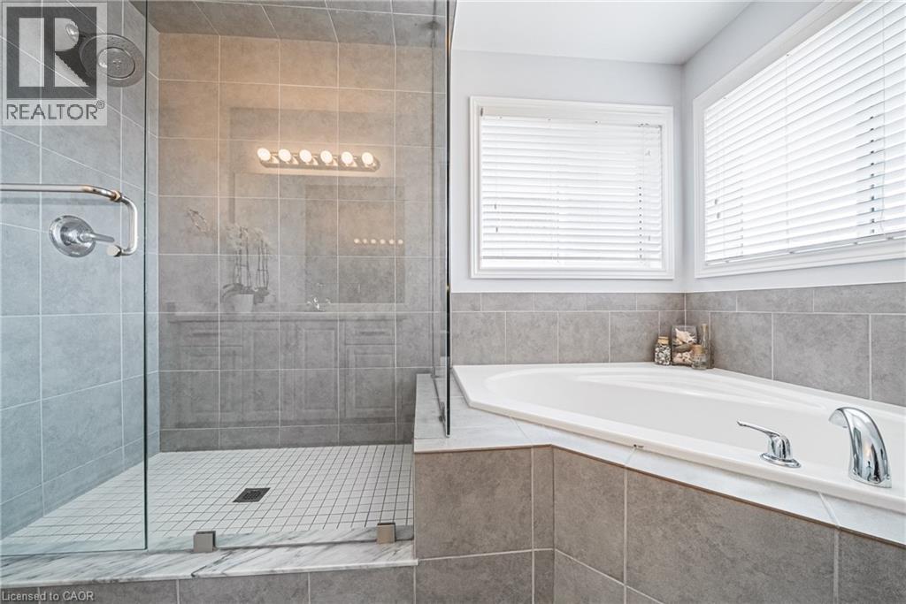 154 KEYSTONE Crescent, Stoney Creek, Ontario, L0R1P0 — Photo 32