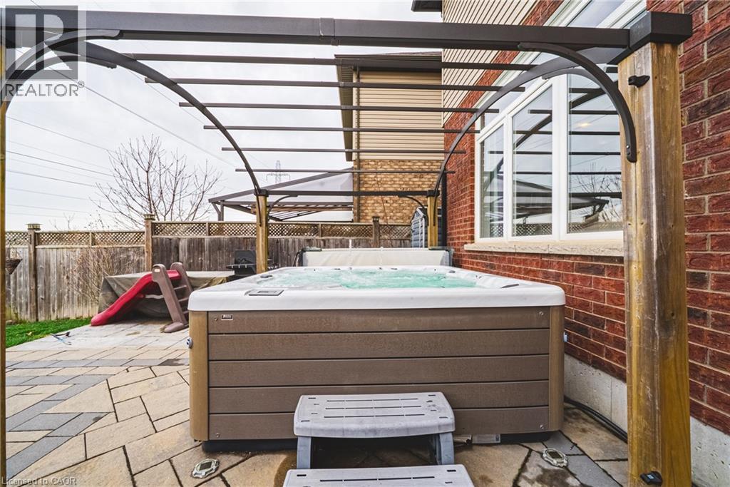 154 KEYSTONE Crescent, Stoney Creek, Ontario, L0R1P0 — Photo 38
