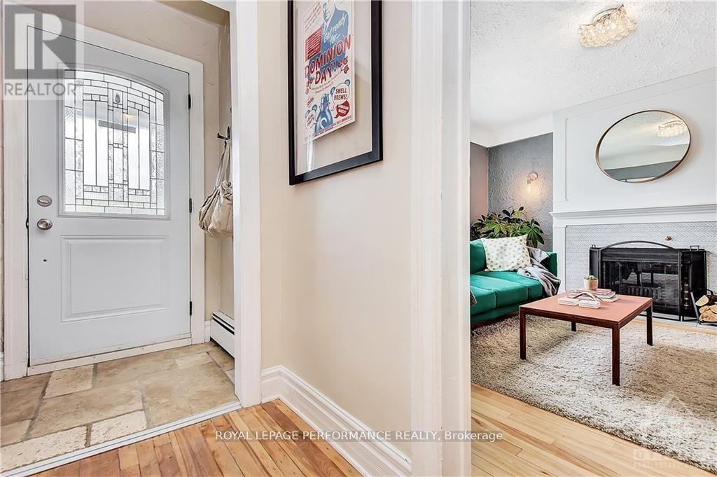 48 HAWTHORNE AVENUE, Ottawa, Ontario, K1S0B1 — Photo 2