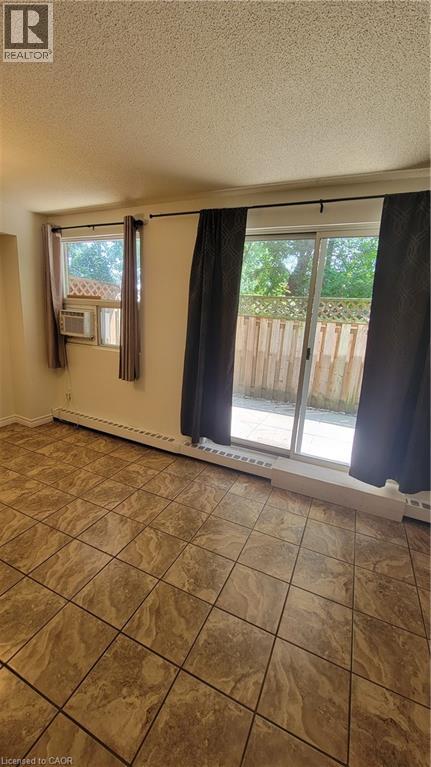 793 COLBORNE Street Unit# 114, Brantford, Ontario, N3S7J3 — Photo 11