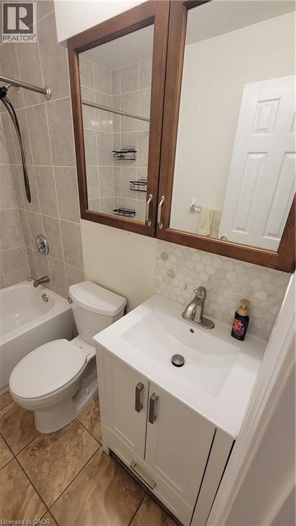 793 COLBORNE Street Unit# 114, Brantford, Ontario, N3S7J3 — Photo 16