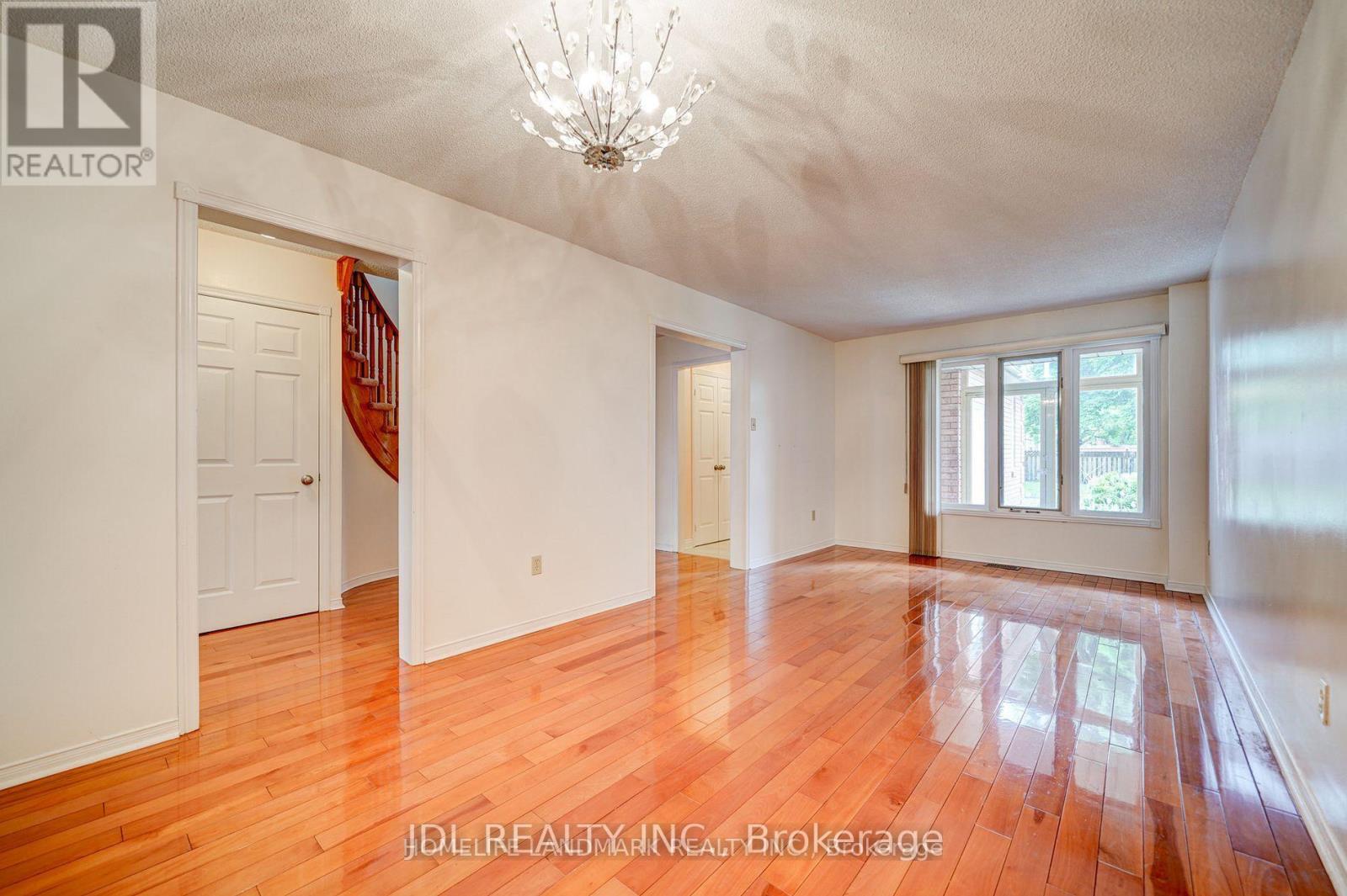 114 ALDERBURY DRIVE, Markham (Middlefield), Ontario, L3S3G4 — Photo 2