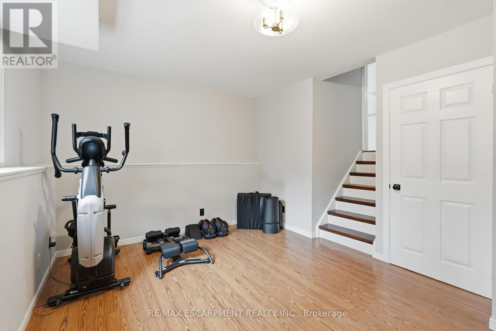 6 WOODCROFT CRESCENT, Hamilton (Waterdown), Ontario, L8B0H1 — Photo 29