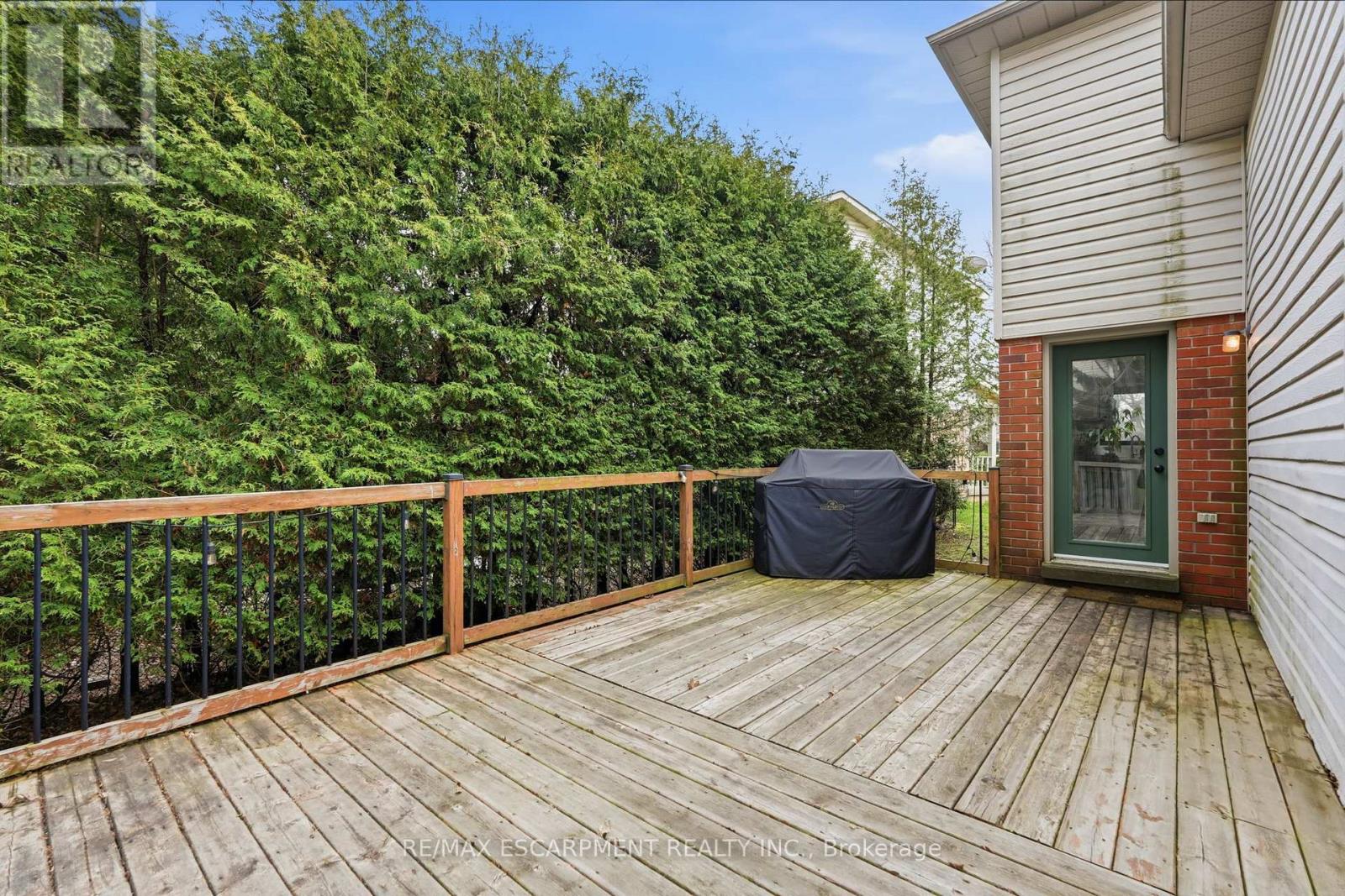 6 WOODCROFT CRESCENT, Hamilton (Waterdown), Ontario, L8B0H1 — Photo 32