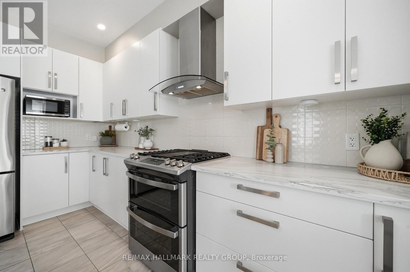 570 BAIE DES CASTORS STREET, Ottawa, Ontario, K4A0Y7 — Photo 5