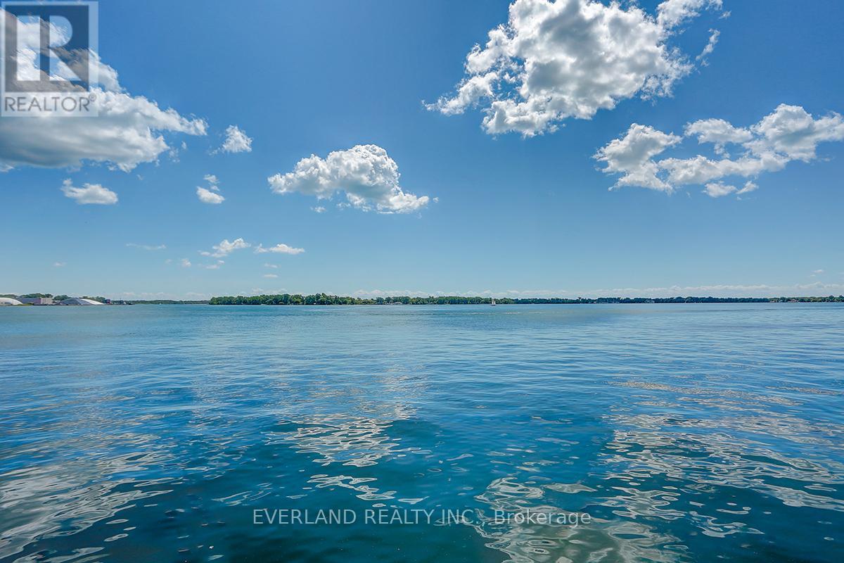 3105 - 15 QUEENS QUAY E, Toronto (Waterfront Communities), Ontario, M5E0C5 — Photo 4