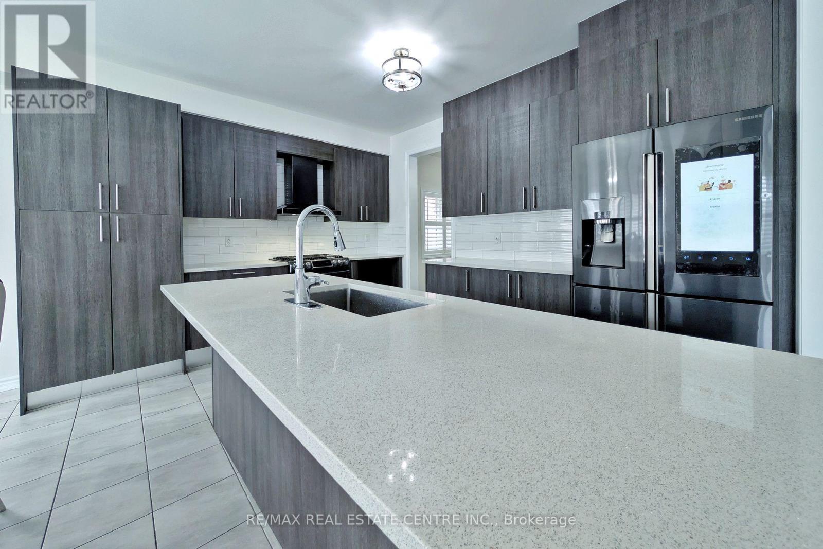 187 LYLE DRIVE, Clarington (Bowmanville), Ontario, L1C0V6 — Photo 12