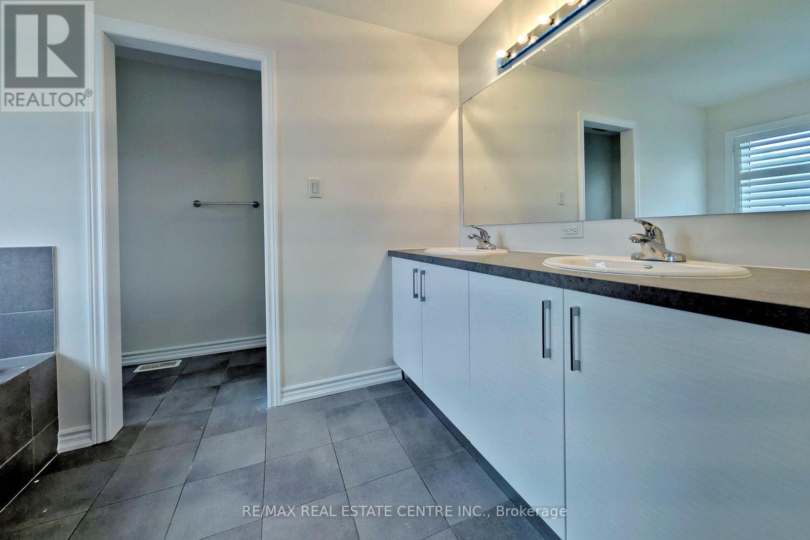 187 LYLE DRIVE, Clarington (Bowmanville), Ontario, L1C0V6 — Photo 26