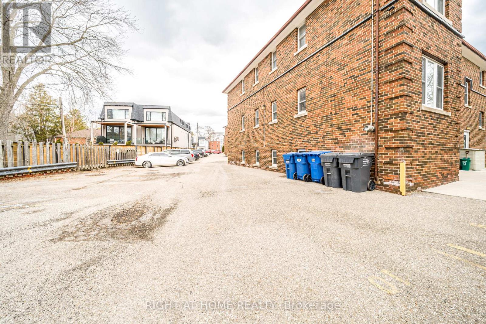 4 - 340 LAKESHORE ROAD W, Mississauga (Port Credit), Ontario, L5H1H1 — Photo 18
