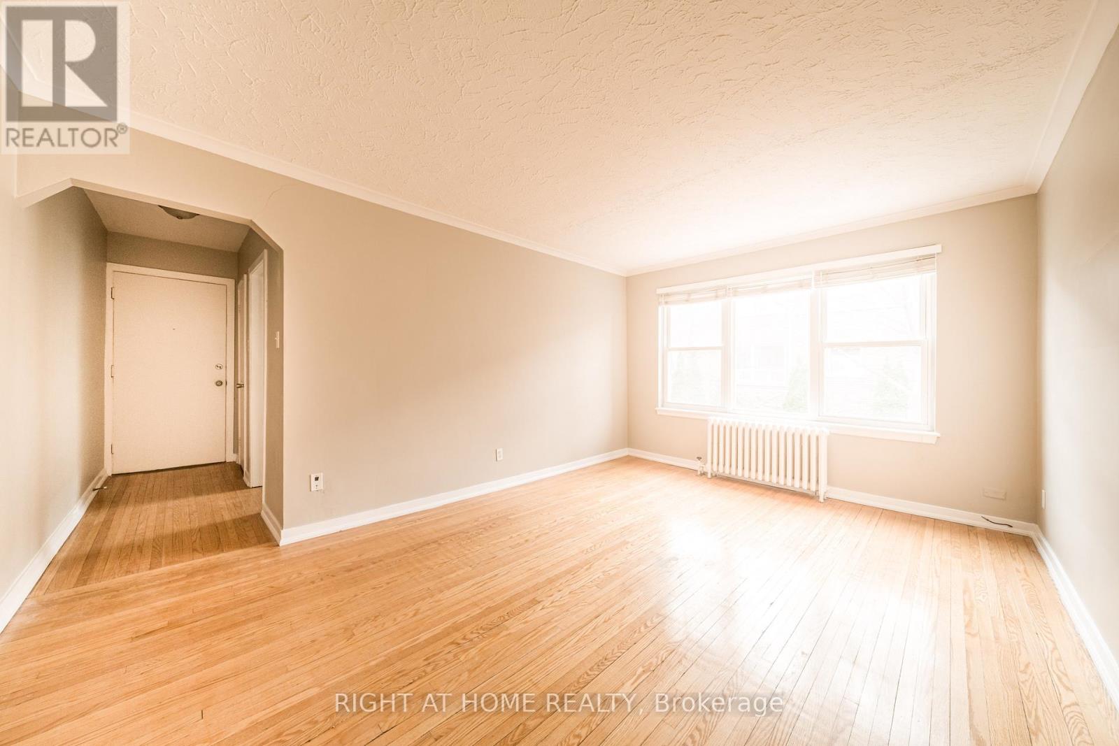 4 - 340 LAKESHORE ROAD W, Mississauga (Port Credit), Ontario, L5H1H1 — Photo 3