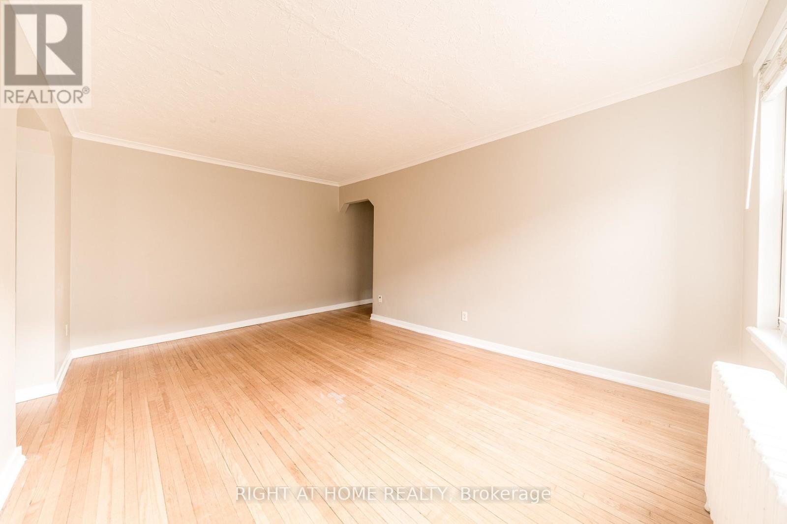 4 - 340 LAKESHORE ROAD W, Mississauga (Port Credit), Ontario, L5H1H1 — Photo 4