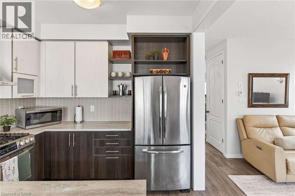 370 WINDWOOD Drive, Binbrook, Ontario, L0R1C0 — Photo 14