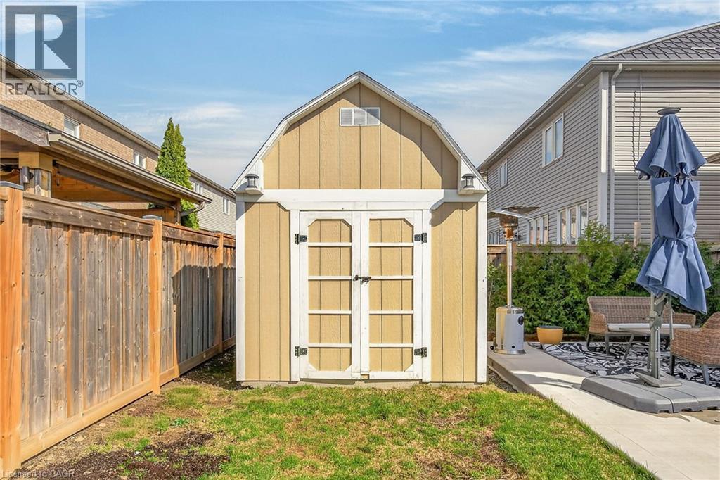 370 WINDWOOD Drive, Binbrook, Ontario, L0R1C0 — Photo 34