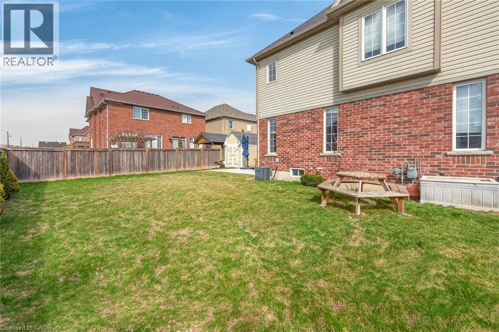 370 WINDWOOD Drive, Binbrook, Ontario, L0R1C0 — Photo 36