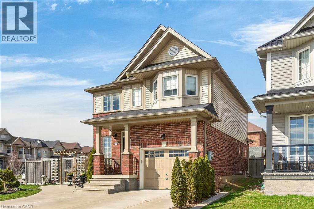 370 WINDWOOD Drive, Binbrook, Ontario, L0R1C0 — Photo 4