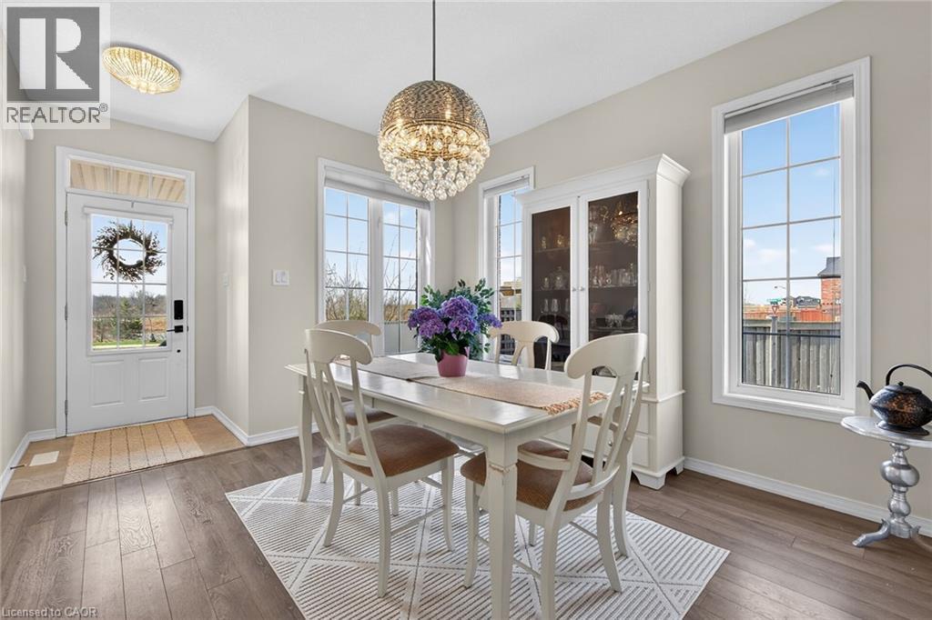 370 WINDWOOD Drive, Binbrook, Ontario, L0R1C0 — Photo 6