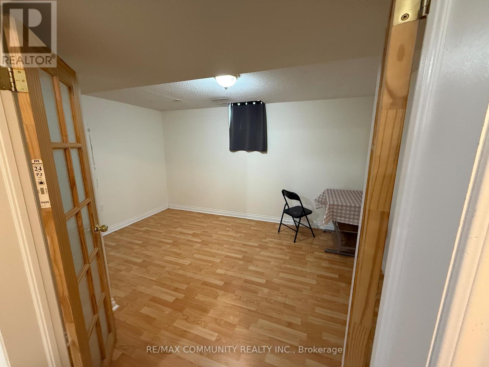 LOWER - 27 BOBOLINK AVENUE, Toronto (Rouge), Ontario, M1X1Y6 — Photo 3