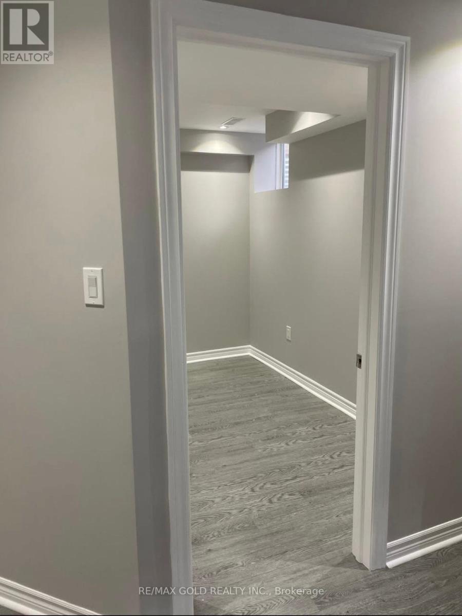 72 LESABRE CRESCENT, Brampton (Bram East), Ontario, L6P3R4 — Photo 10