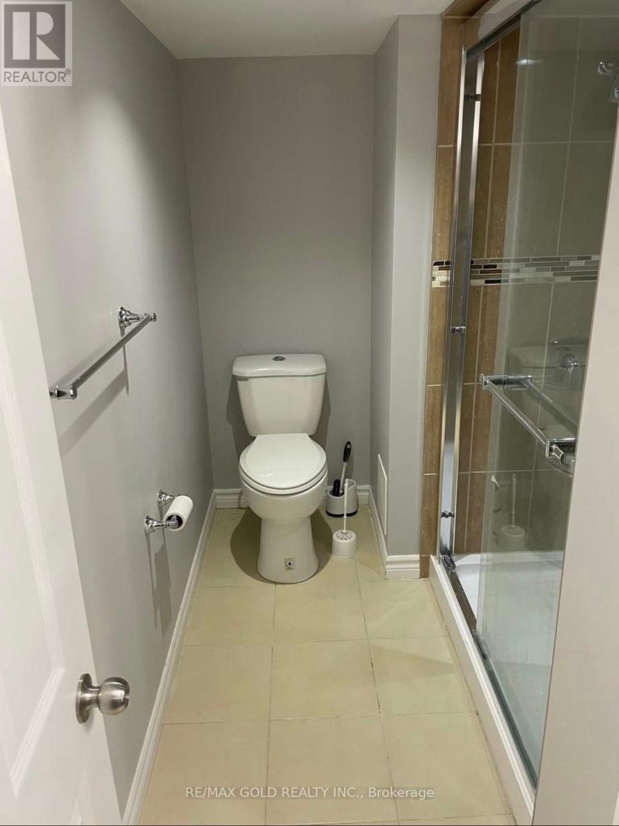 72 LESABRE CRESCENT, Brampton (Bram East), Ontario, L6P3R4 — Photo 4