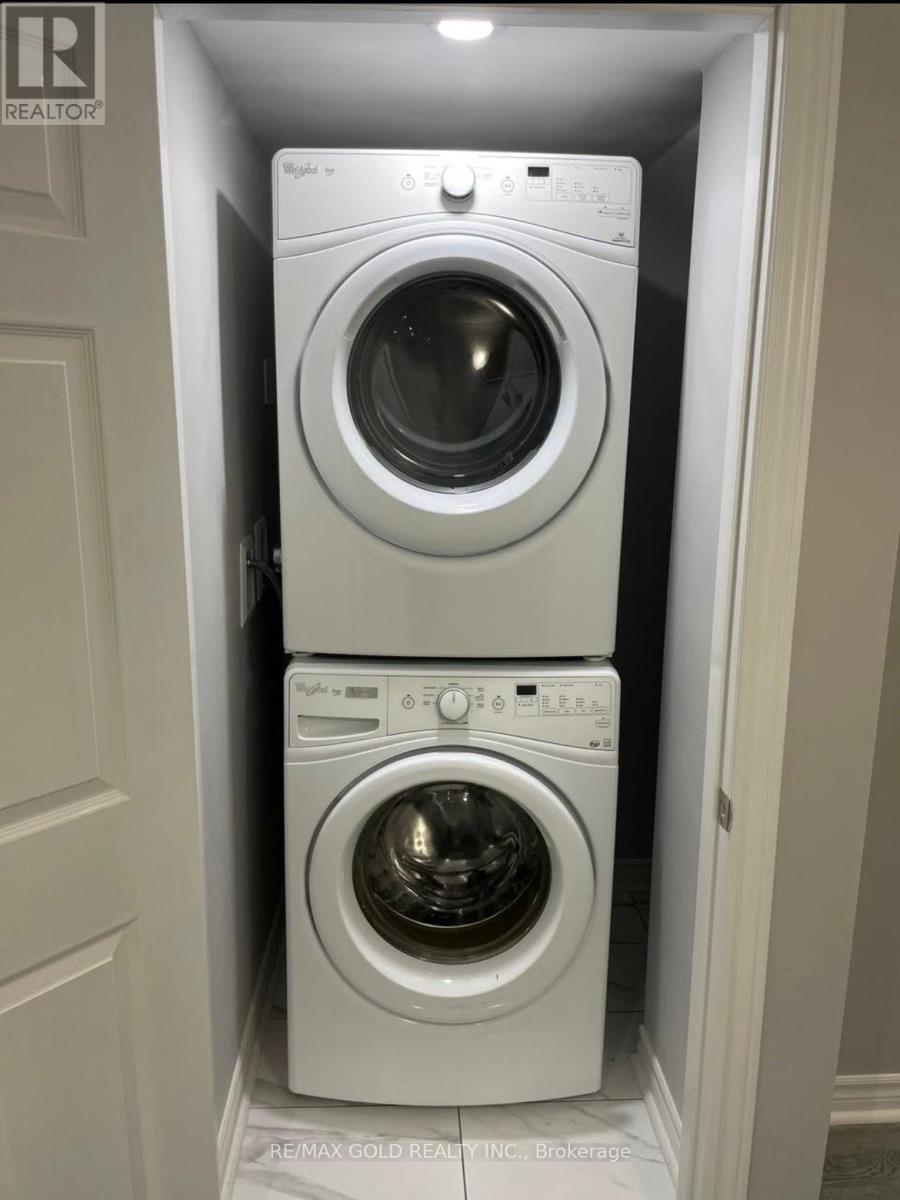 72 LESABRE CRESCENT, Brampton (Bram East), Ontario, L6P3R4 — Photo 6