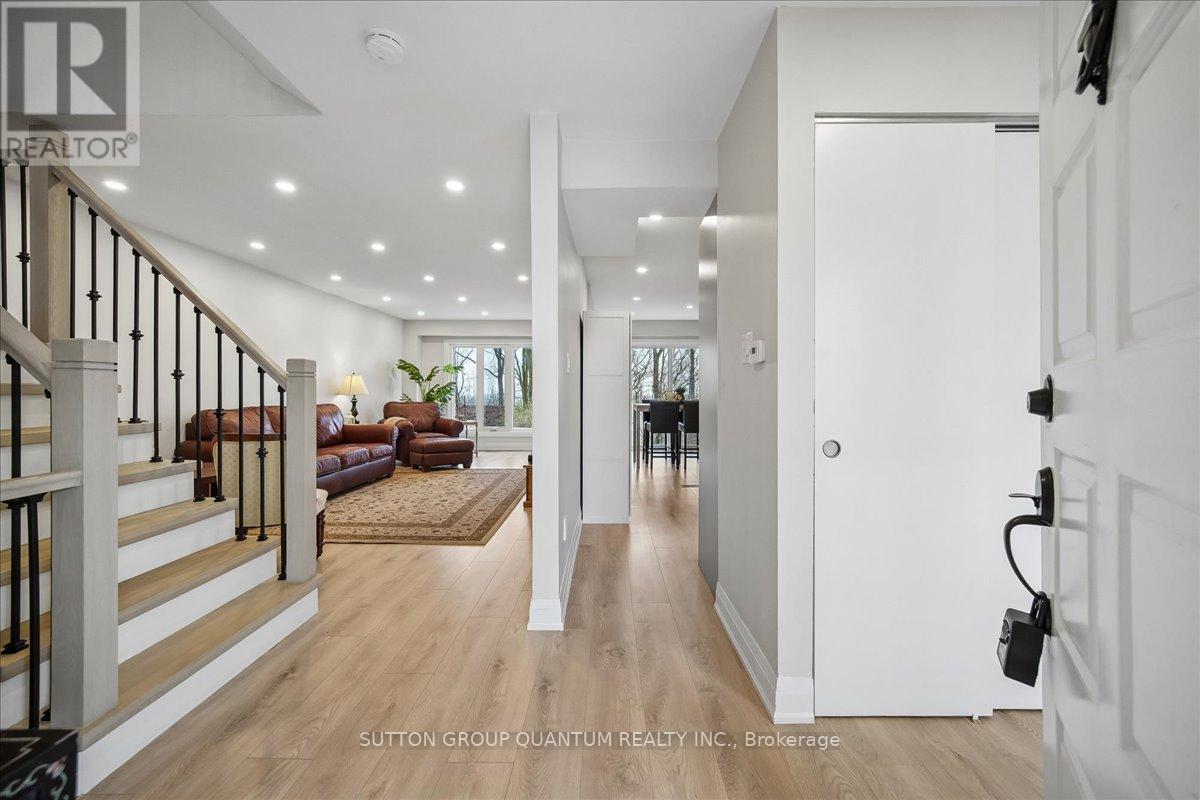 1120 MONTGOMERY DRIVE, Oakville (GA Glen Abbey), Ontario, L6M1G1 — Photo 5