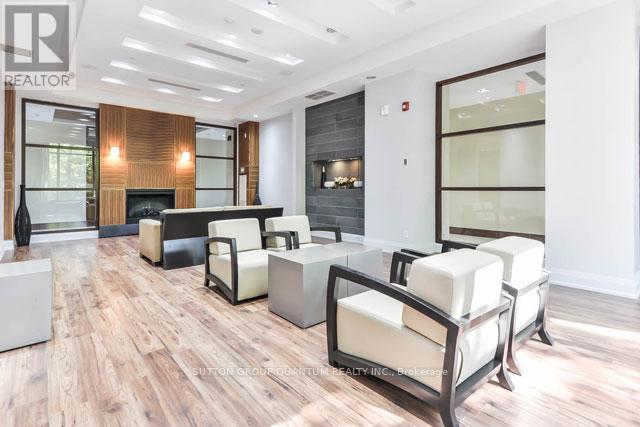 2102 - 310 BURNHAMTHORPE ROAD W, Mississauga (City Centre), Ontario, L5B4P9 — Photo 10